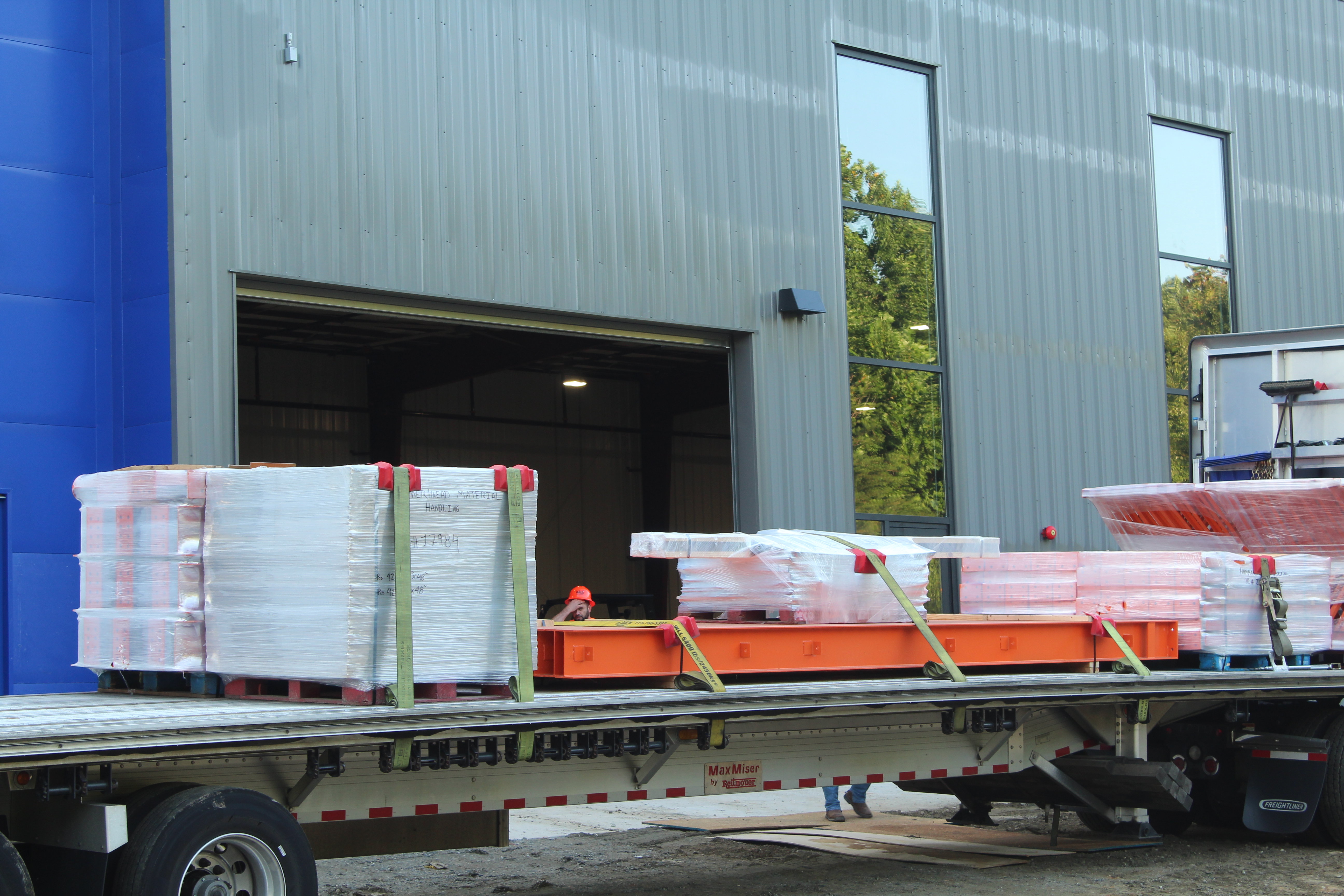 Used vs. New Pallet Racking: How to Choose